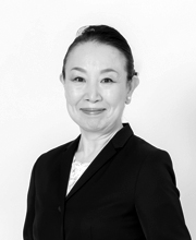 中村　真由美